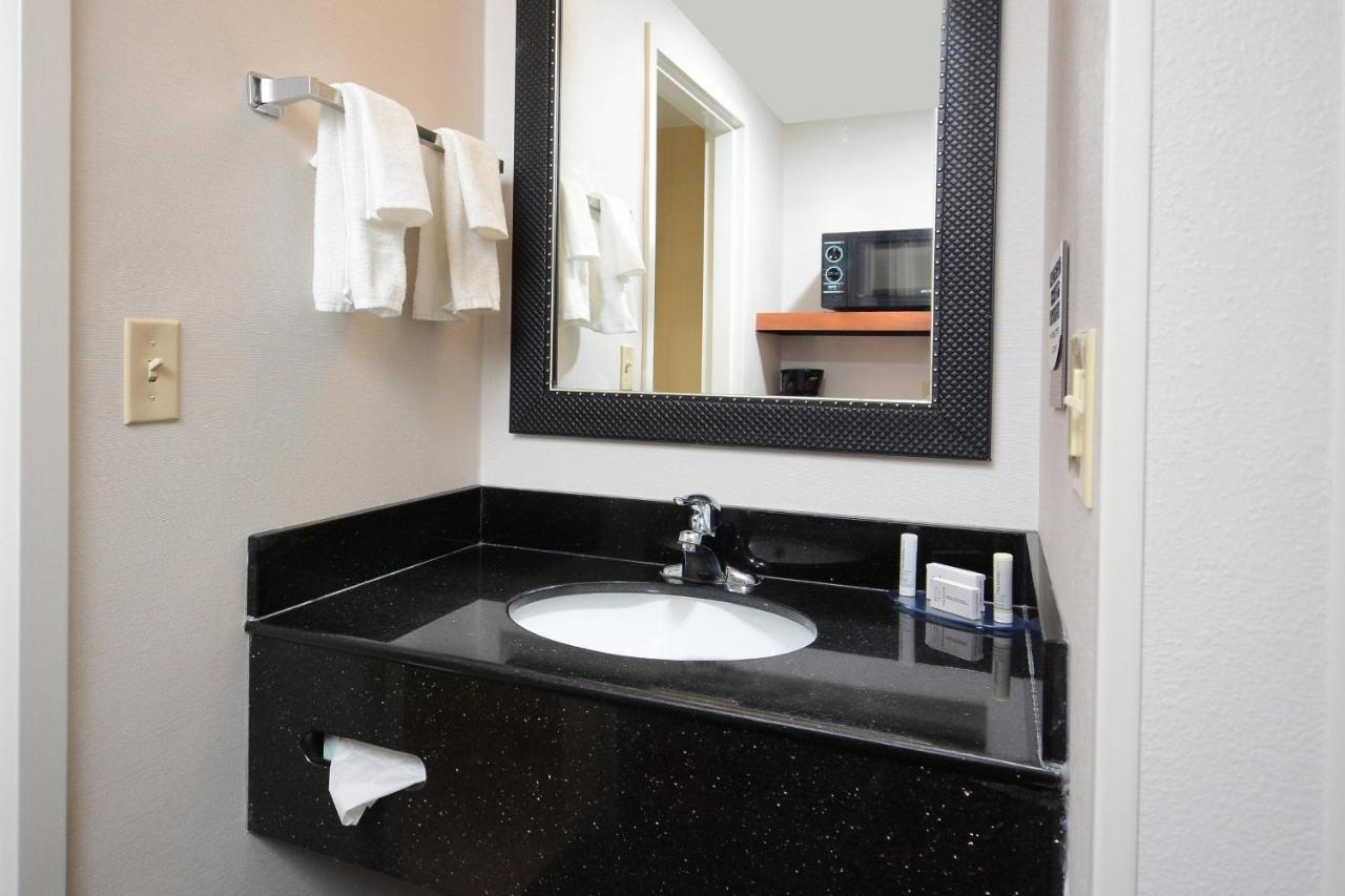 Fairfield Inn & Suites By Marriott Charlottesville North Εξωτερικό φωτογραφία