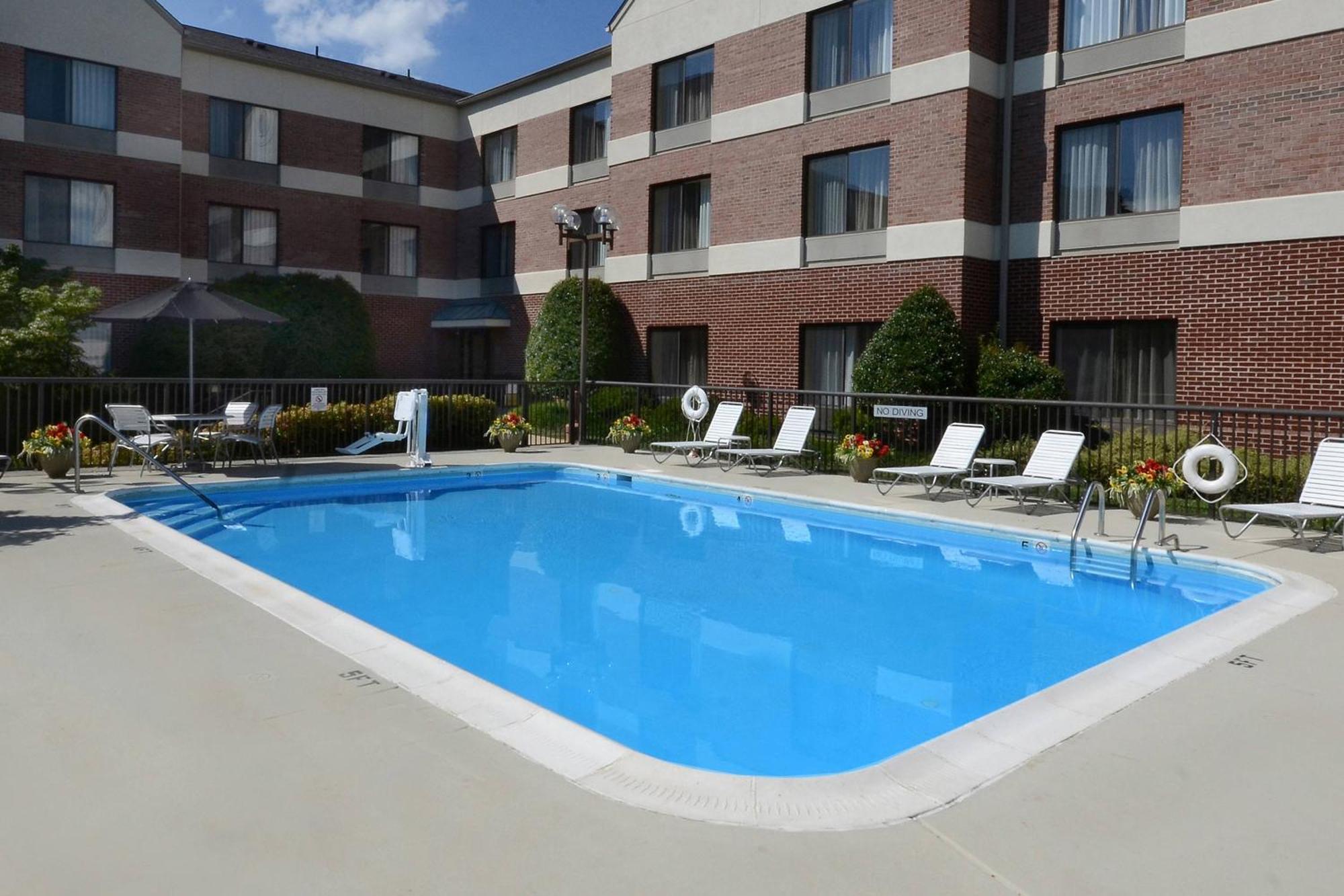 Fairfield Inn & Suites By Marriott Charlottesville North Εξωτερικό φωτογραφία